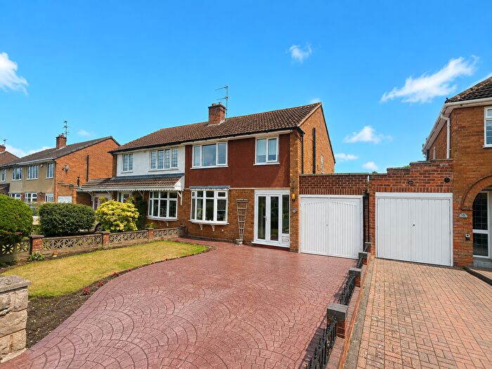 3 Bedroom Semi-Detached House For Sale In Greenoak Crescent, Bramford Estate, Coseley, WV14