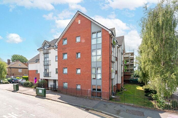 2 Bedroom Apartment To Rent In Rosehill Avenue, Sutton, SM1