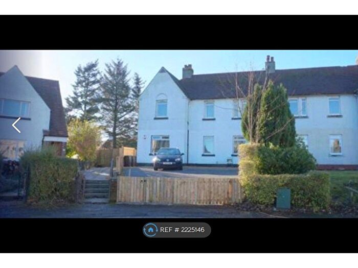 4 Bedroom Flat To Rent In Newton Mearns, Glasgow, G77