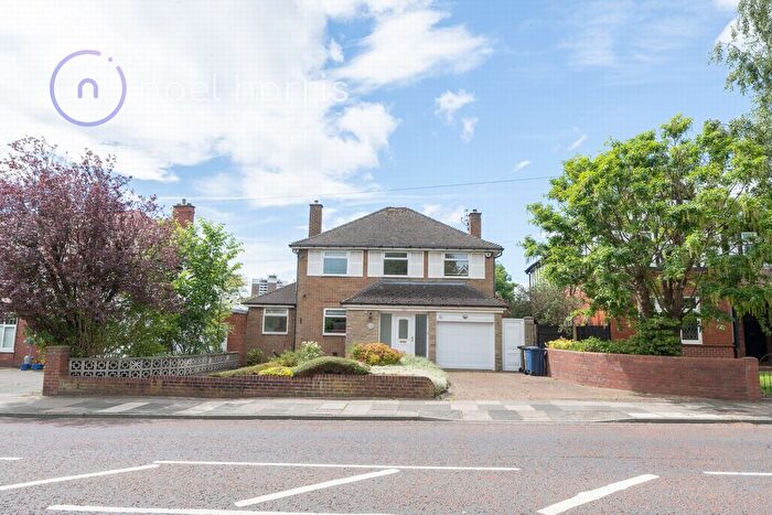 3 Bedroom Detached House For Sale In Kenton Road, Gosforth, NE3