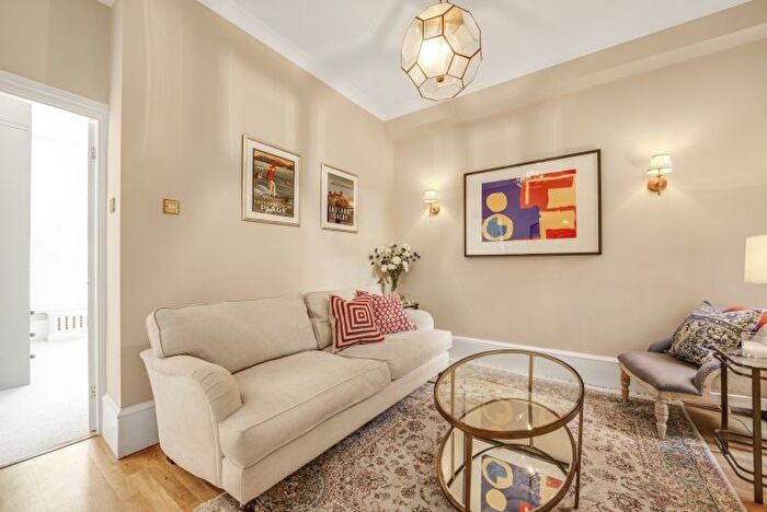 1 Bedroom Flat To Rent In Burlington Road, London, SW6