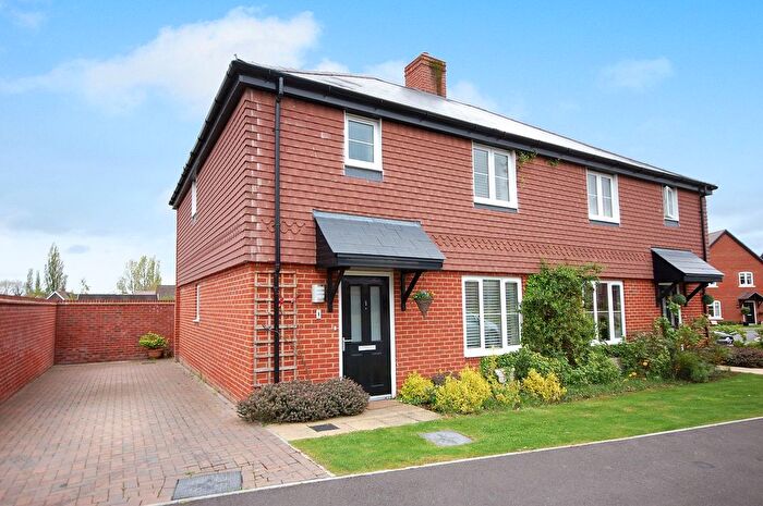 3 Bedroom Semi Detached House To Rent In Somerset Fields, Bentley, Farnham, GU10