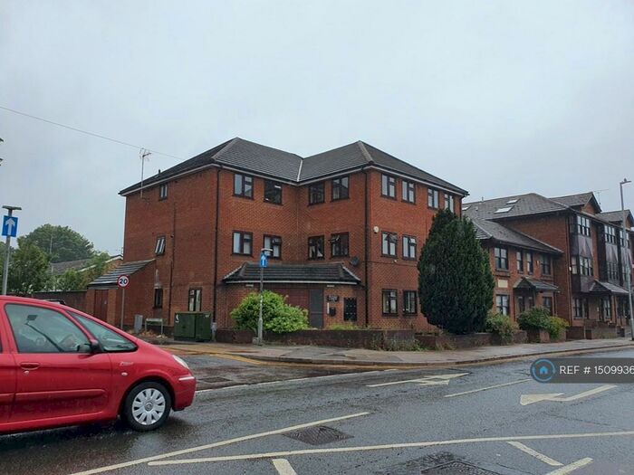 1 Bedroom Flat To Rent In High Street South, Dunstable, LU6