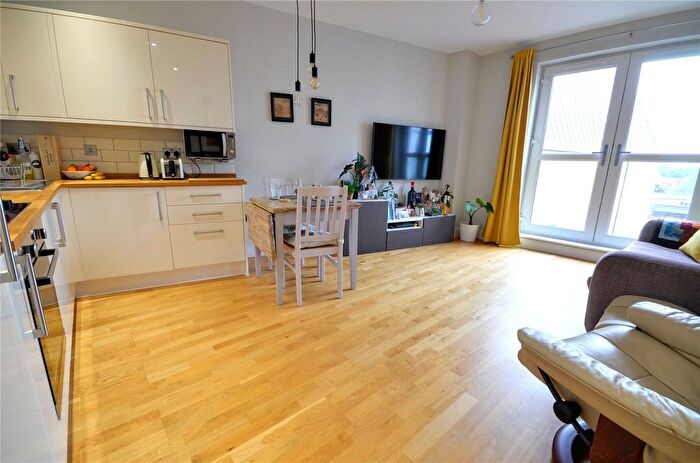 1 Bedroom Flat To Rent In Christopher Road, East Grinstead, West Sussex, RH19