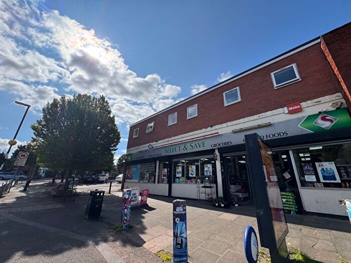 2 Bedroom Flat To Rent In Broadmeadow Flats, Warstones Drive, Wolverhampton, WV4