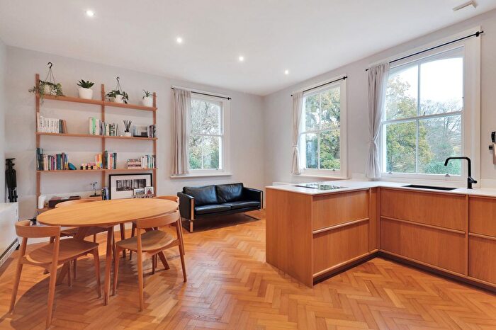 1 Bedroom Flat To Rent In Hurstwood Lane, Tunbridge Wells, TN4