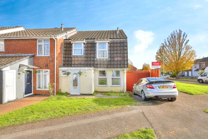 3 Bedroom End Of Terrace House For Sale In Mortar Pit Road, Northampton, NN3