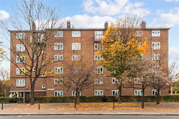2 Bedroom Flat For Sale In Langdon Court, City Road, London, EC1V