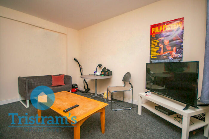 4 Bedroom Apartment To Rent In Mansfield Road, City Centre, NG1