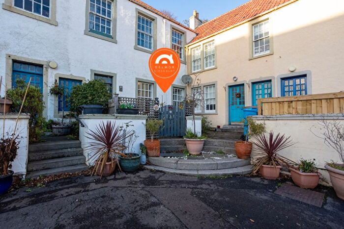 2 Bedroom Terraced House For Sale In The Cross, Kirkcaldy, Kirkcaldy, KY1