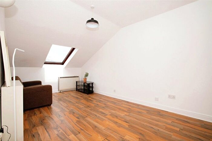 1 Bedroom Flat For Sale In Accrington Road, Burnley, Lancashire, BB11