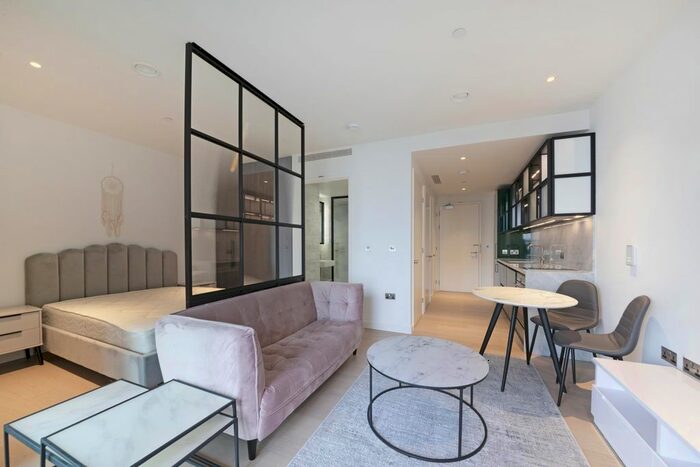 Studio To Rent In Bagshaw Building, Wardian, London, E14