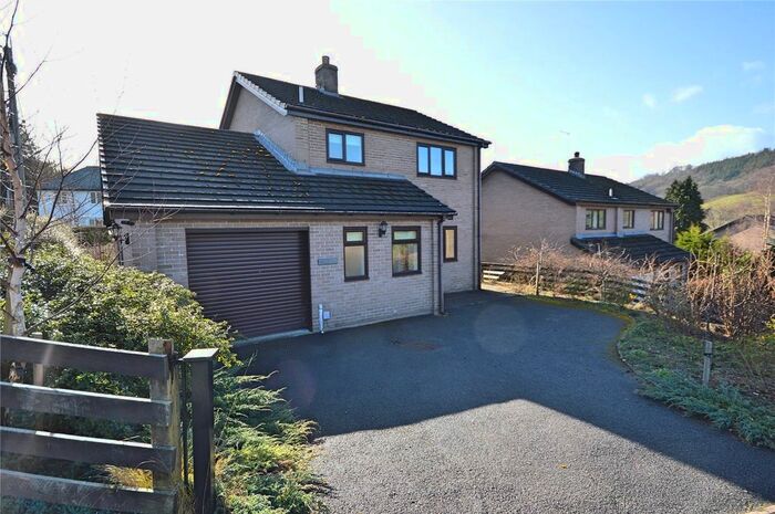 3 Bedroom Detached House For Sale In Chapel Field, Llandinam, Powys, SY17
