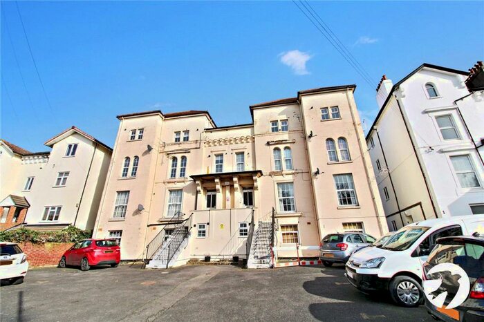 1 Bedroom Flat To Rent In Cobham Terrace, Bean Road, Greenhithe, Kent, DA9