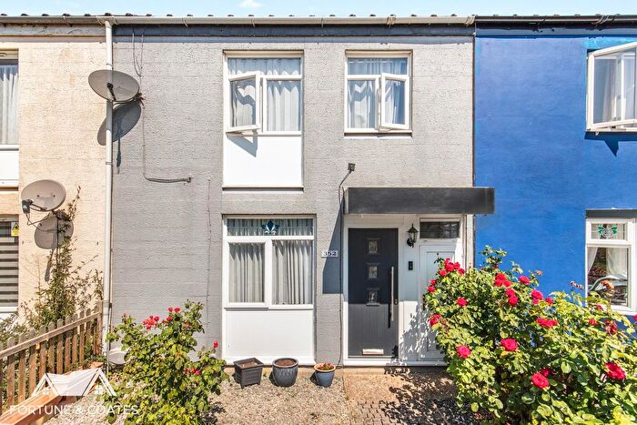 3 Bedroom Terraced House For Sale In Milwards, Harlow, CM19