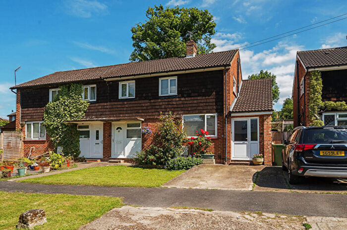 3 Bedroom Semi-Detached House For Sale In Great Goodwin Drive, Guildford, Surrey, GU1
