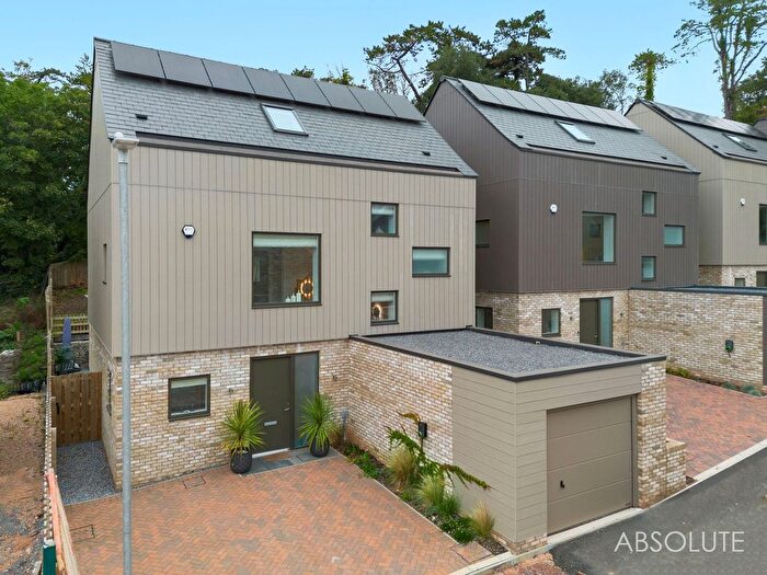 4 Bedroom Detached House For Sale In Ansteys Cove Road, Torquay, TQ1
