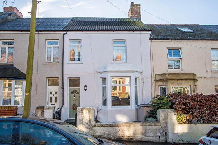 3 Bedroom Terraced House For Sale In Plassey Street, Penarth, CF64