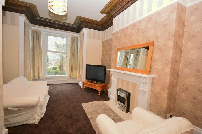 2 Bedroom Flat To Rent In Thornhill Gardens, Sunderland, SR2