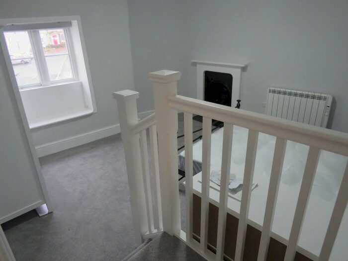 5 Bedroom Property To Rent In High Street, Calne SN11