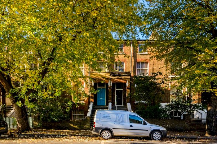 2 Bedroom Flat To Rent In Coningham Road, Shepherd's Bush, London, W12