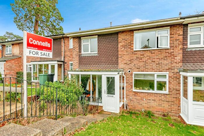 3 Bedroom Terraced House For Sale In Buckhurst Close, Redhill, RH1