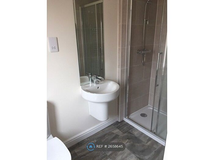 6 Bedroom Terraced House To Rent In Great Clover Leaze, Bristol, BS16