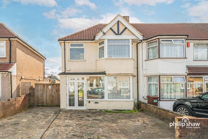 3 Bedroom End Of Terrace House For Sale In Loretto Gardens, Harrow, HA3