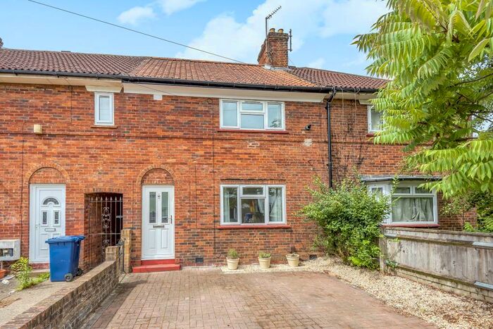 3 Bedroom Semi-Detached House To Rent In Valentia Road, Headington, OX3