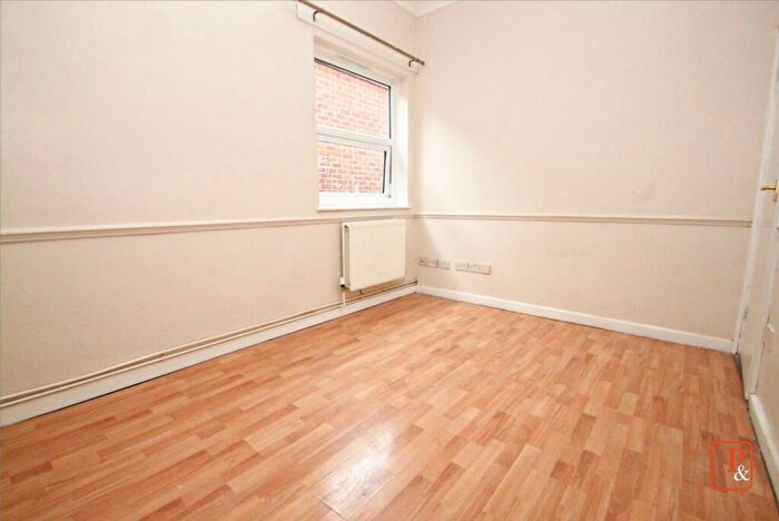 2 Bedroom Apartment To Rent In North Station Road, Colchester, Essex, CO1