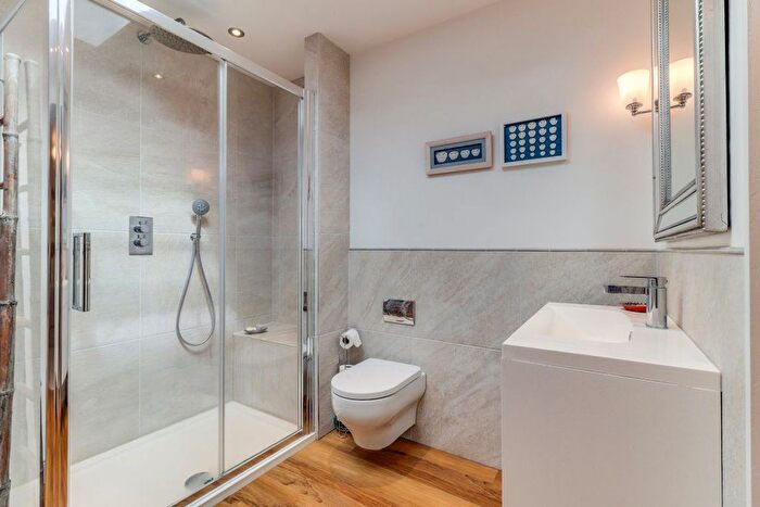 5 Bedroom Property To Rent In Thorncliffe Drive, Cheltenham, GL51