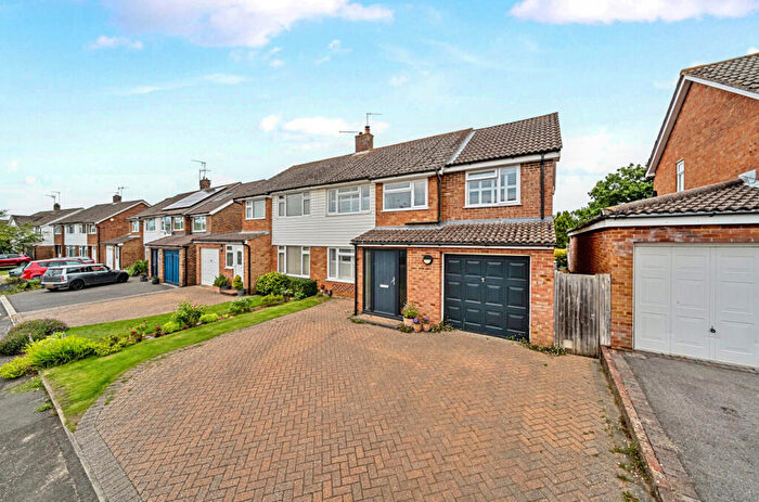 4 Bedroom Semi Detached House For Sale In Miltons Crescent, Godalming, Surrey, GU7