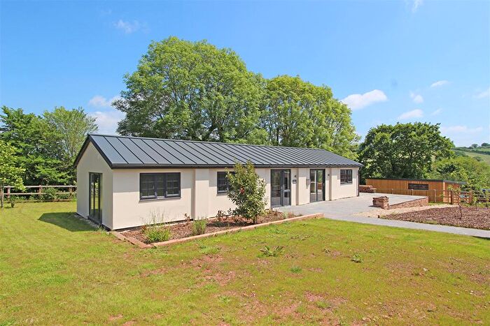 2 Bedroom Detached Bungalow To Rent In Colebrooke Lane, Cullompton, EX15