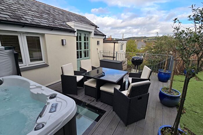 3 Bedroom Detached House For Sale In Castle Hill, Lostwithiel, PL22