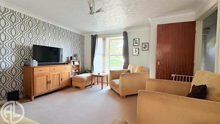 4 Bedroom Detached House For Sale In Ringtale Place, Baldock, SG7
