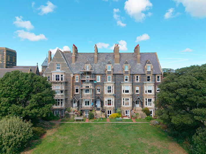 2 Bedroom Apartment For Sale In St. Augustines Road, Ramsgate, CT11
