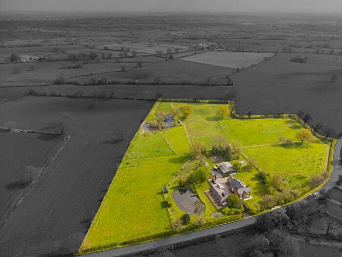 5 Bedroom Detached House For Sale In Cholmondeley Road, Wrenbury, CW5