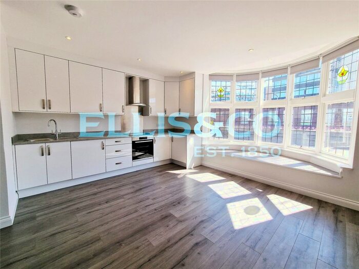 Studio To Rent In Station Road, Harrow, HA1