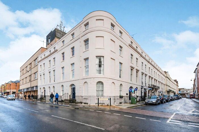 Studio To Rent In Portland Terrace, Southampton, SO14