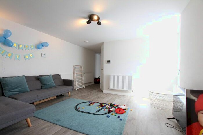 1 Bedroom Flat To Rent In The Lofts, Parsons Street, Banbury, Oxon, OX16