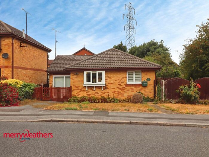 2 Bedroom Detached Bungalow For Sale In Warren Hill, Kimberworth, Rotherham., S61