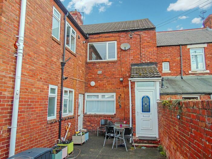 2 Bedroom Flat To Rent In Victoria Terrace, Bedlington, NE22