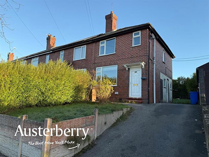 3 Bedroom Semi-detached House To Rent In Broadway, Meir, Stoke-On-Trent, ST3