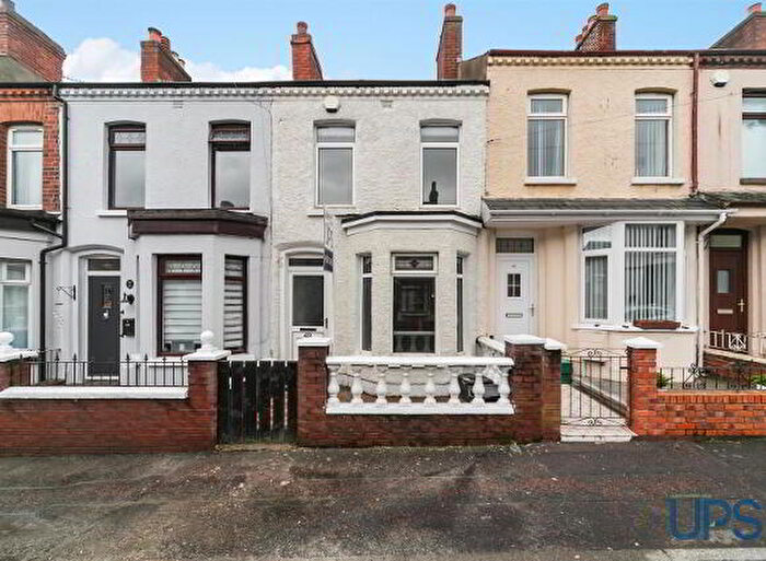 2 Bedroom Mid Terraced House For Sale In Fallswater Street, Belfast, BT12
