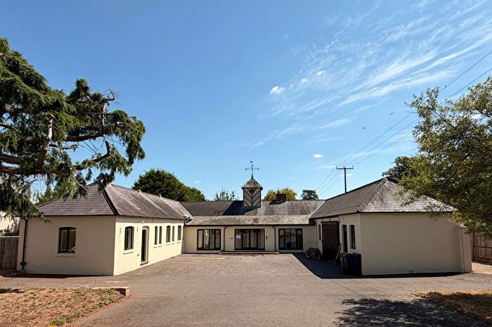 4 Bedroom Barn Conversion For Sale In Cockayne Hatley, Sandy, SG19