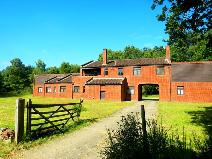 5 Bedroom Property To Rent In Lingheath Road, Brandon, IP27