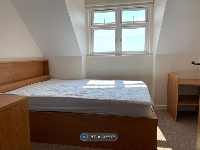 1 Bedroom Flat To Rent In Capstone Road, Bournemouth, BH8