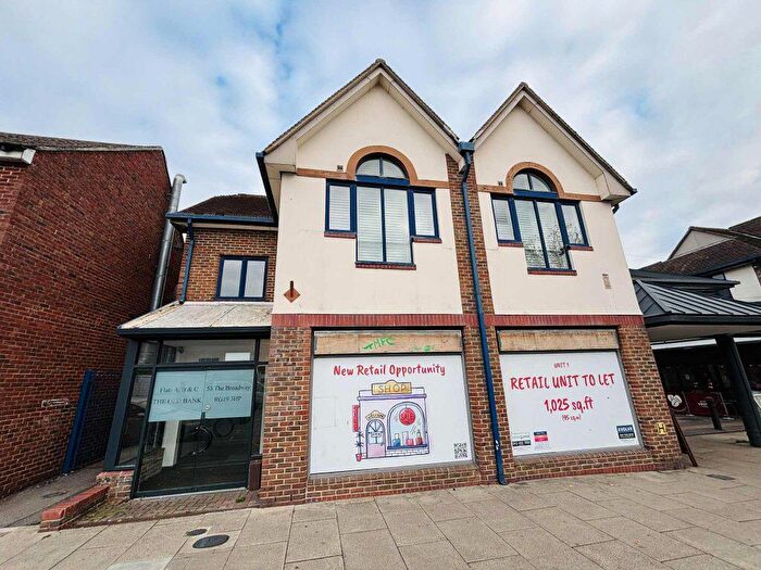 1 Bedroom Flat For Sale In Old Bank, Kingsland Centre, Thatcham, RG19