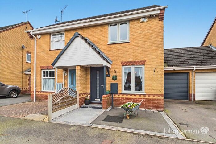 2 Bedroom Semi Detached House For Sale In Bren Way, Hilton, DE65