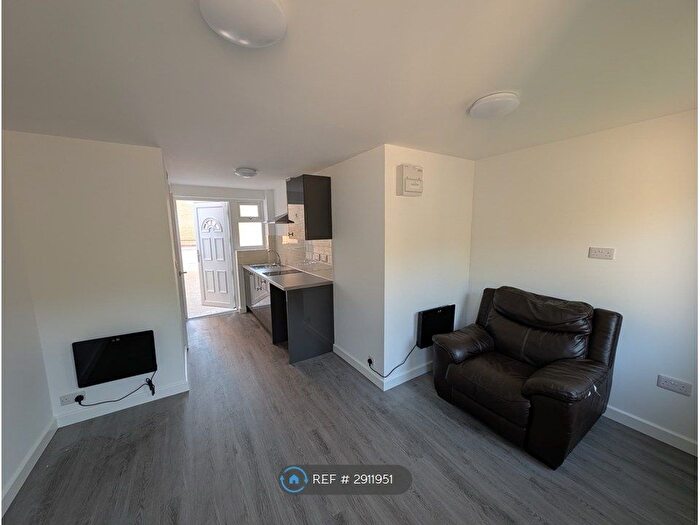 Studio To Rent In Brooklands, Milton Keynes, MK10